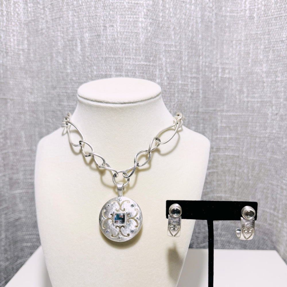 $190 Retail BRIGHTON Versailles Necklace & Earrings Set - Picture 3 of 5